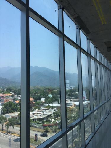 WINDOW15